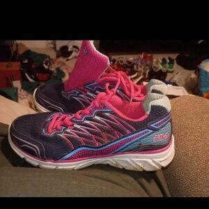 Fila Women's Vibrant Pink and Navy Athletic Shoes